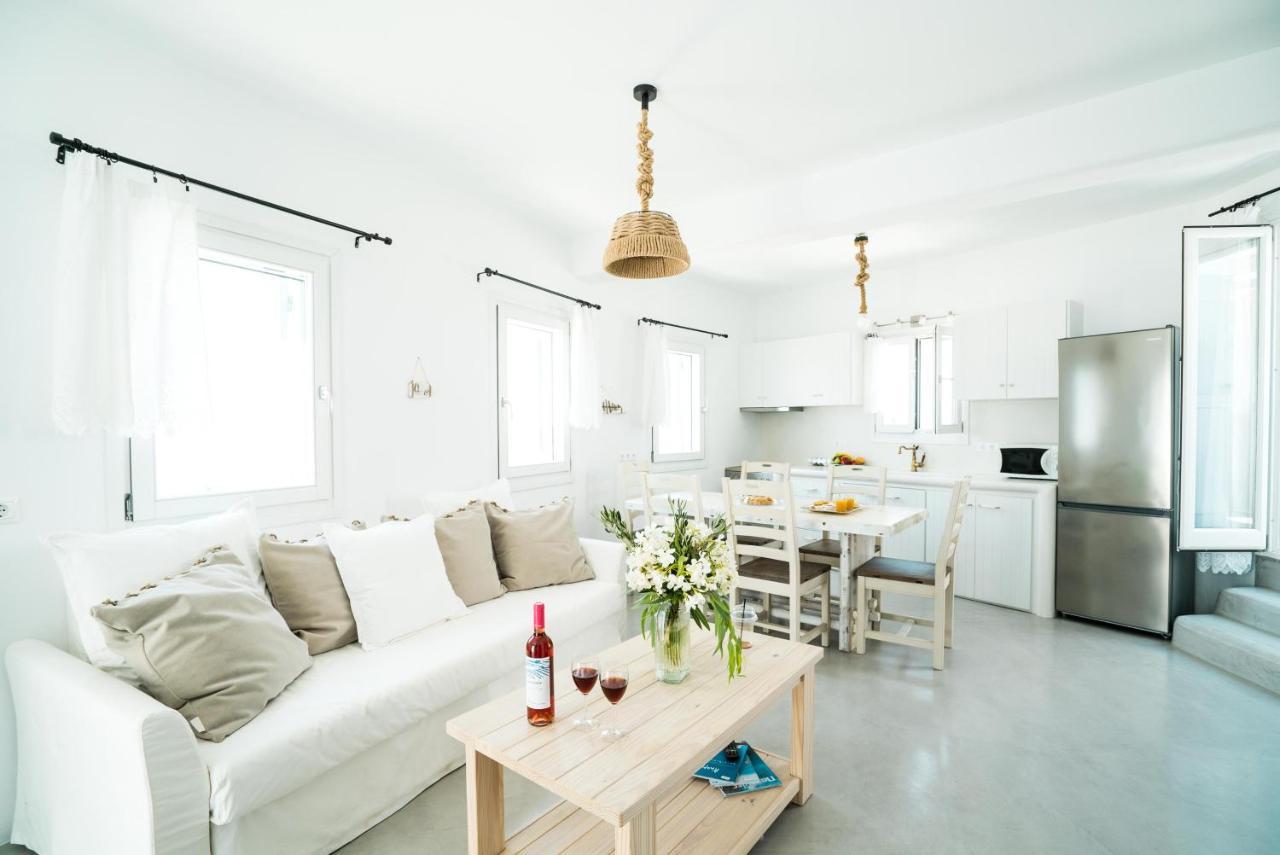 Plori Studios And Apartments Эгиалис Экстерьер фото