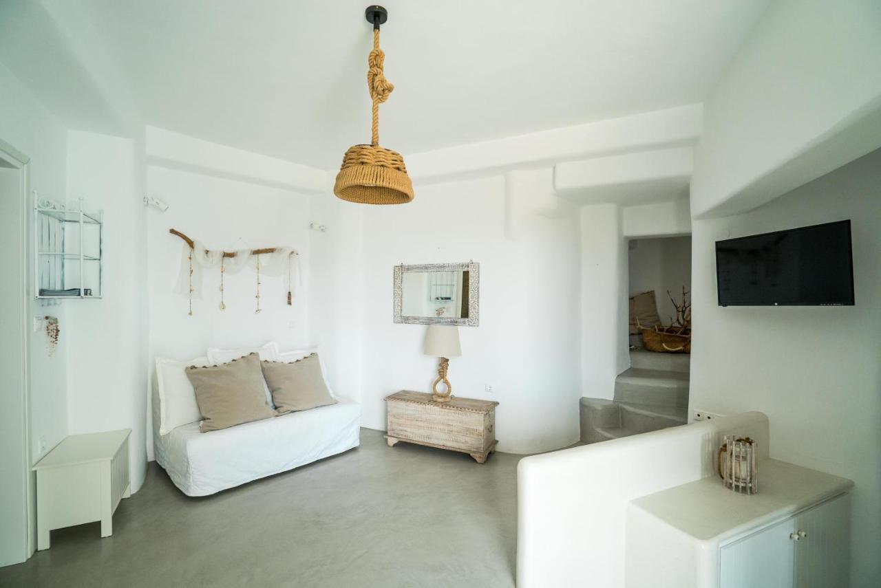 Plori Studios And Apartments Эгиалис Экстерьер фото